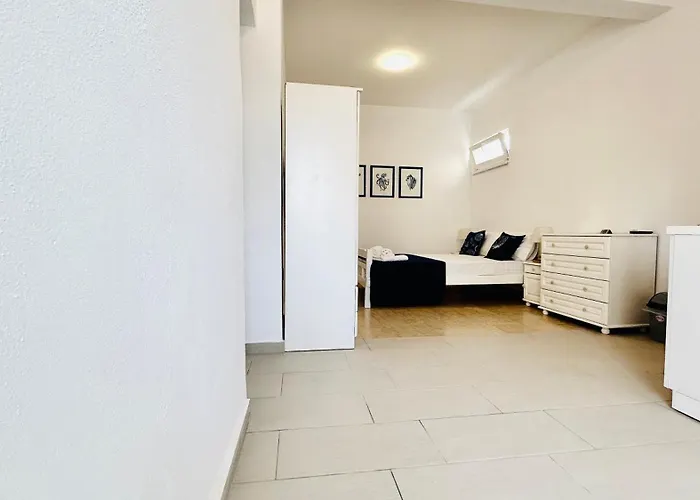Mirem Boutique Apartments, Ofrínion
