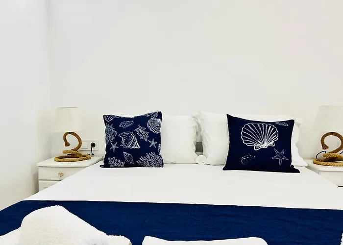 Mirem Boutique Apartments, شقة Ofrínion